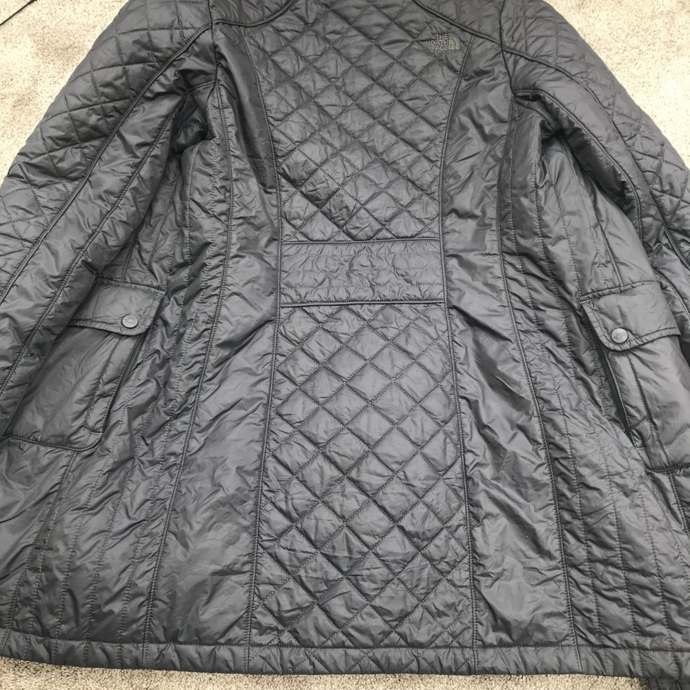 North face light jacket